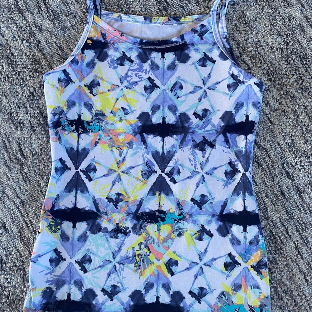 Girls rare ivivva sporty tank!